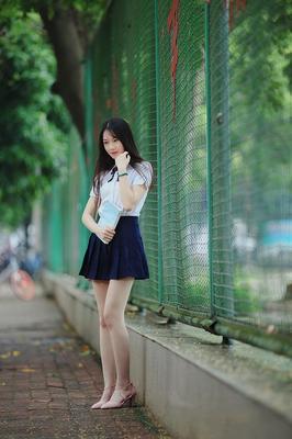 男生的香蕉插進女生的桃子裡_: 让人心动的创意，未来又能带来怎样的反响？